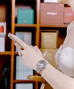 Đồng hồ Gucci nữ thép trắng dây họa tiết sang trọng Like Auth 38mm