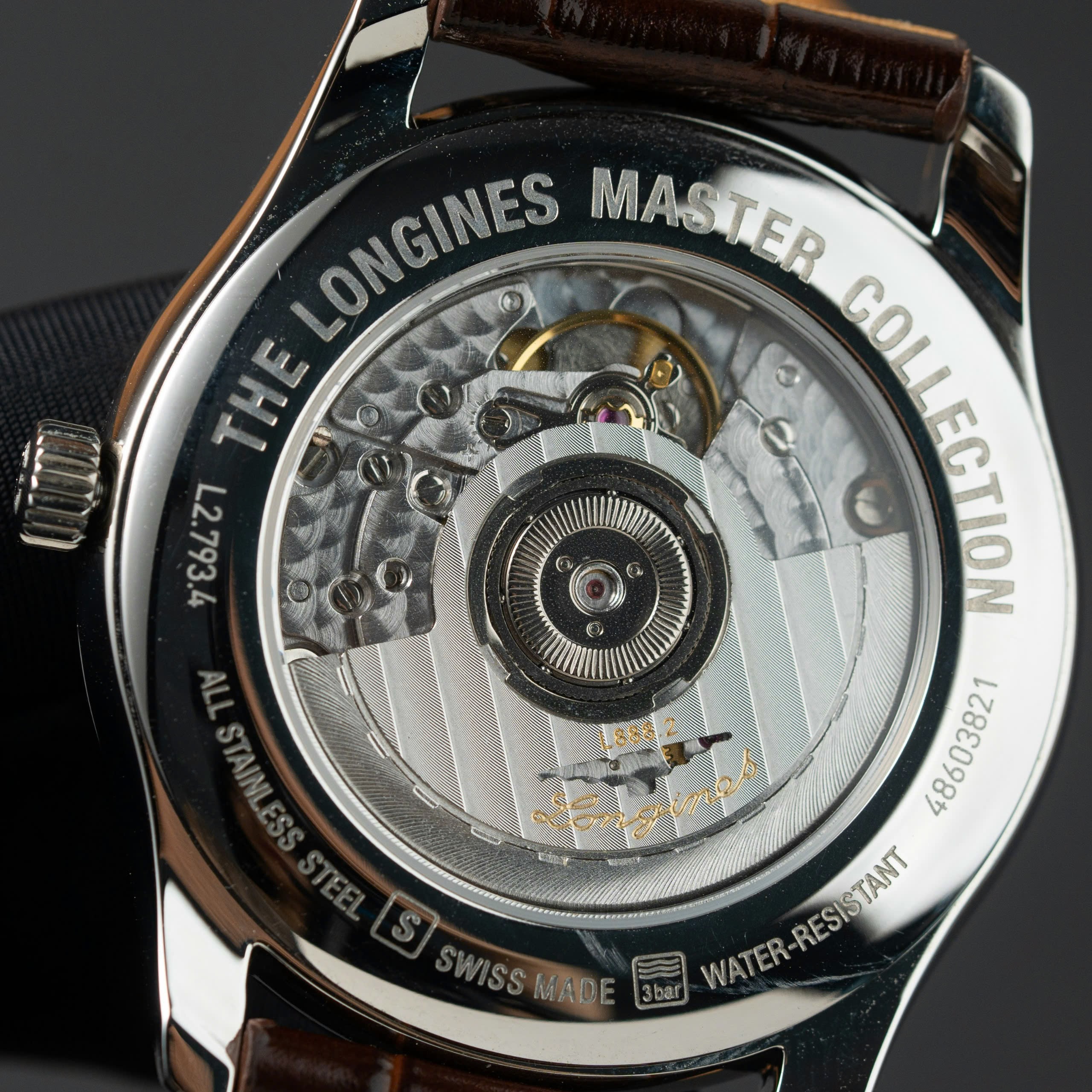 Đồng hồ Longines Master Collection mặt trắng dây da nâu Rep 11 cao cấp 38 (4) Đồng hồ Longines Master Collection mặt trắng dây da nâu Rep 11 cao cấp 38 (2)