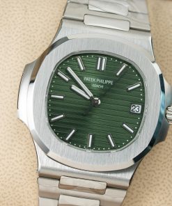 Đồng hồ Patek Philippe Nautilus 5711 mặt xanh lá cây Replica 11 nhà máy 3K 40mm (2)
