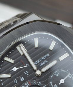 Đồng hồ Patek Philippe Nautilus 5712 full black máy cơ nhật Fake 11 40mm