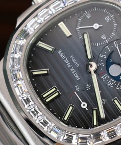 Đồng hồ Patek Philippe Nautilus 5722G Rep 11 đính đá baguette nhà máy PPF 40mm (2)