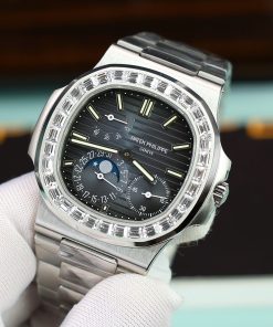 Đồng hồ Patek Philippe Nautilus 5722G Rep 11 đính đá baguette nhà máy PPF 40mm (2)