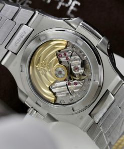 Đồng hồ Patek Philippe Nautilus 5723 Super Fake 11 đính đá baguette 40mm (2)