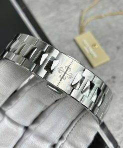 Đồng hồ Patek Philippe Nautilus 5811 Replica 11 Mặt Xanh Khoá Mới 41mm (2)
