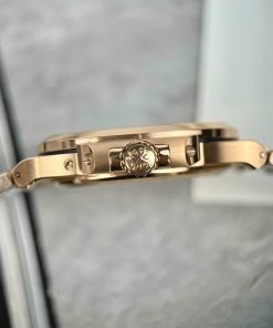 Đồng hồ Patek Philippe chế tác mặt xám Nautilus 5712 nhà máy GR 40mm