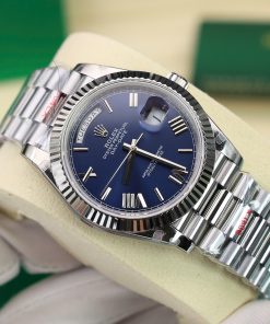 Đồng hồ Rolex Day-Date 228236 Replica 11 mặt xanh blue cọc số la mã 175gram GMF 40mm (2)