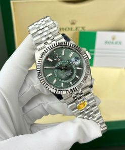 Đồng hồ nam Rolex Sky-Dweller 326934 Replica 11 mặt xanh lá cây dây Jubilee 42mm (2)