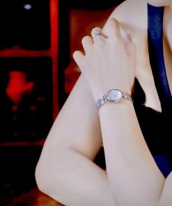 Đồng hồ Dior Nữ Máy Quarzt Nhật Cọc Số La Mã Kim Loại Like Auth 22mm