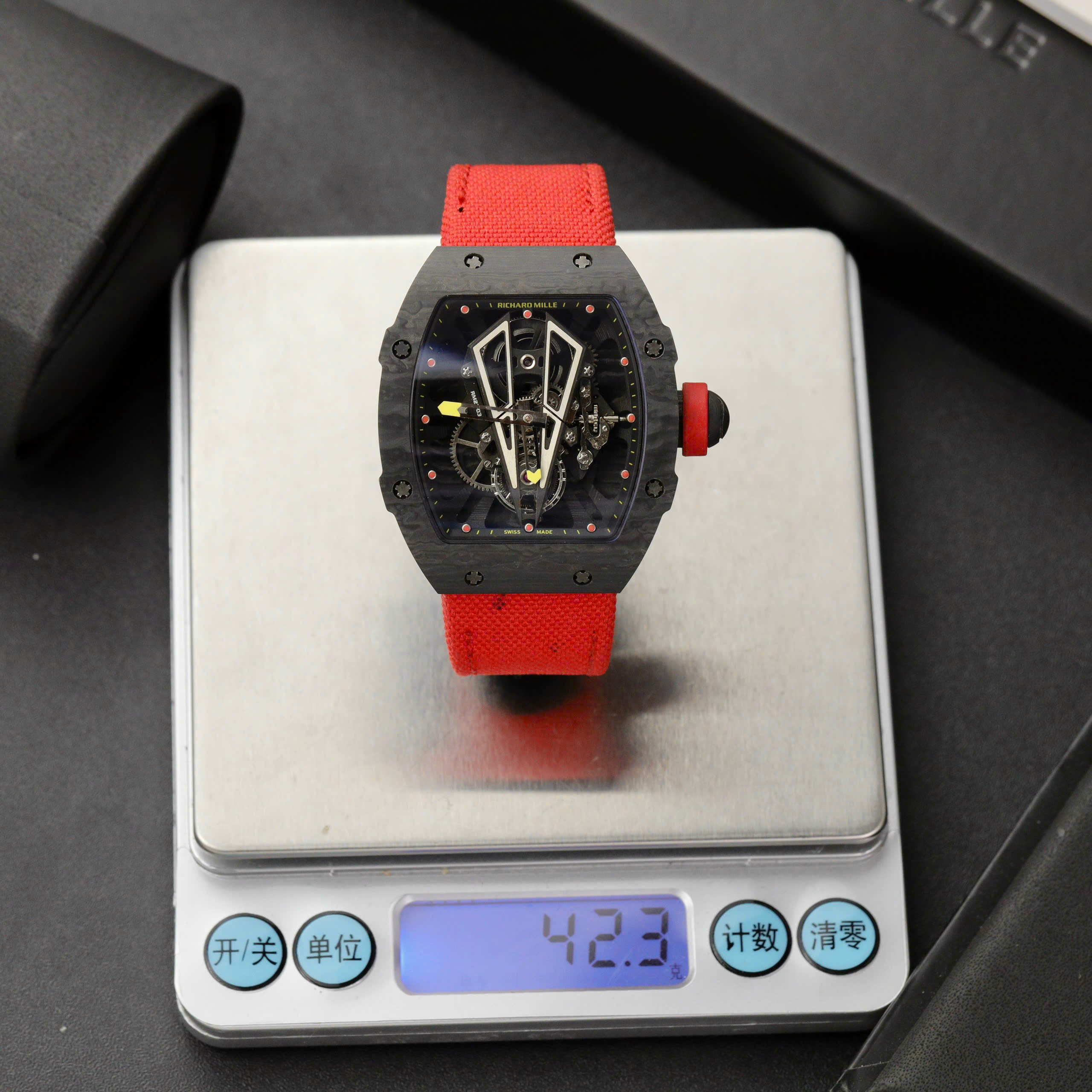 Đồng hồ Richard Mille RM27-03 Tourbilon Rep 11 cao cấp vỏ carbon 44mm (1) Đồng hồ Richard Mille RM27-03 Tourbilon Rep 11 cao cấp vỏ carbon 44mm (2)