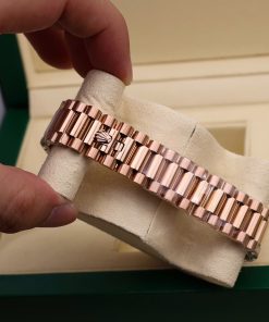 Đồng hồ Rolex Day-Date 128235 Replica 11 mặt số khảm xà cừ trọng lượng 158gram nhà máy QF 36mm (2)