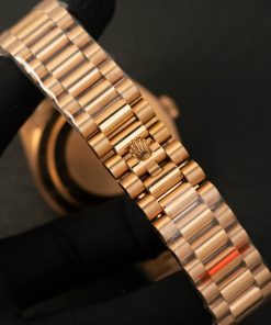 Đồng hồ Rolex Day-Date 228235 cọc số la mã trọng lượng 186gram Replica 1 1 nhà máy QF 40mm (2)