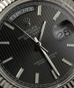 Đồng hồ Rolex Day-Date 228236 Replica 11 cọc số dạ quang mặt đen nhà máy GM 40mm (2)