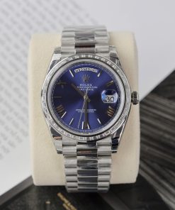 Đồng hồ Fake 11 Day-Date mặt xanh blue đính đá baguette nhà máy EW 40mm (2)