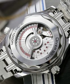 Đồng hồ Fake Thuỵ Sỹ Omega Seamaster nam mặt đen dây kim loại 42mm (2)