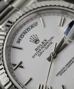 Đồng hồ Rolex Day-Date Fake 1 1 mặt trắng cọc số la mã nhà máy EW 40mm (2)