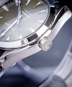 Đồng hồ Omega Seamaster nam dây cao su mặt xanh rêu máy cơ Nhật 41mm