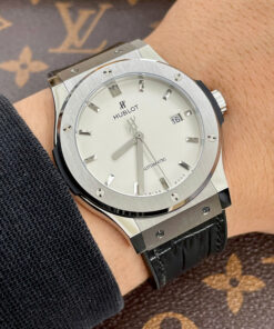 Đồng hồ Hublot Chế Tác Classic Fusion mặt trắng nhà máy JJF 42mm (2)