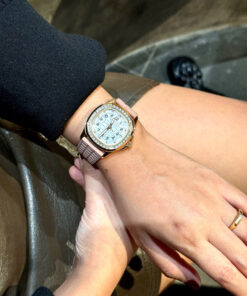 Đồng hồ Patek Philippe Aquanaut 5072R bọc vàng đính kim cương Moissanite 35 (7)