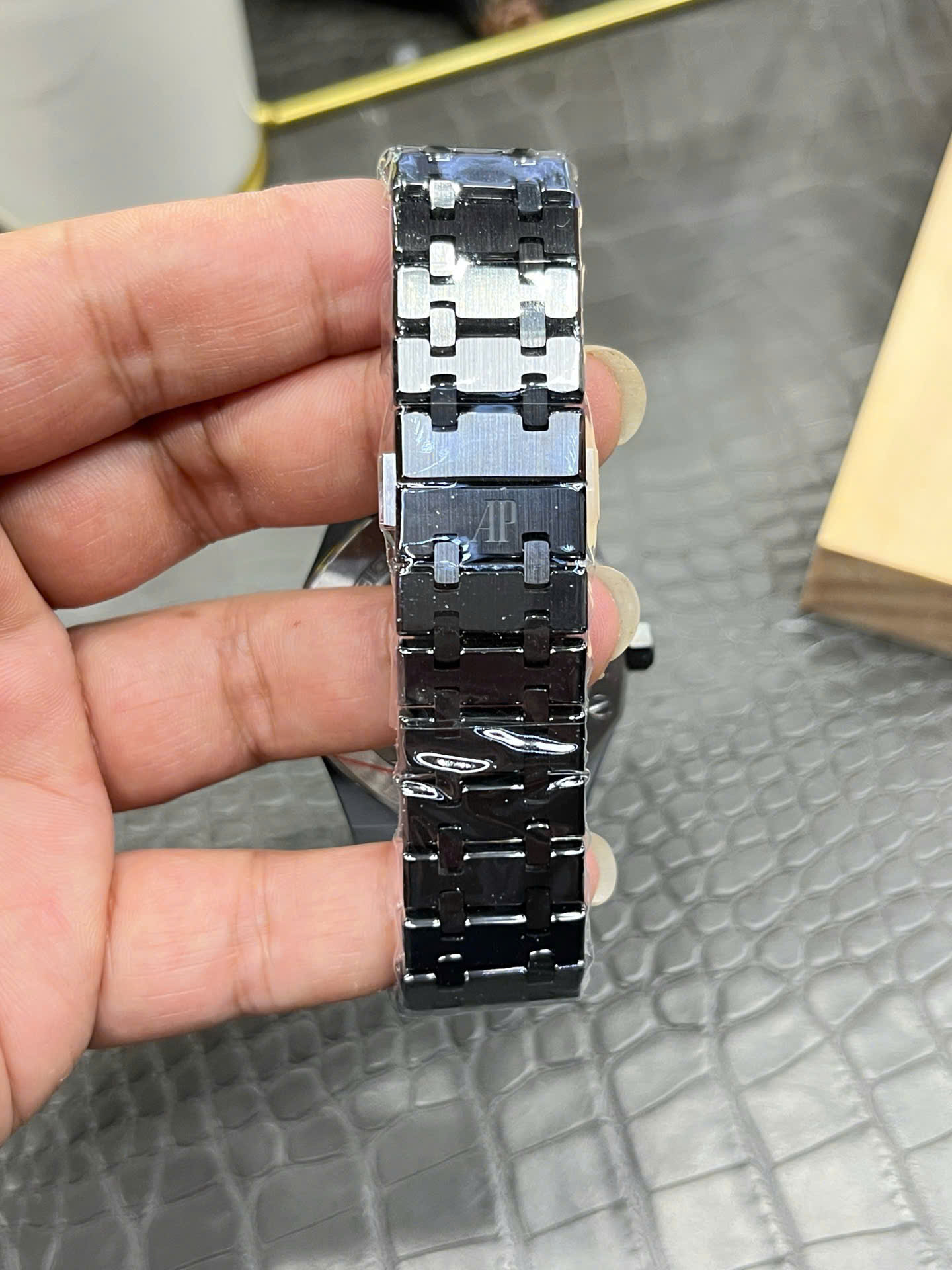 Đồng Hồ Audemars Piguet Royal Oak Double Balance Wheel Openworked 15416CE Xưởng THB 41mm (5) Đồng Hồ Audemars Piguet Royal Oak Double Balance Wheel Openworked 15416CE Xưởng THB 41mm (1)