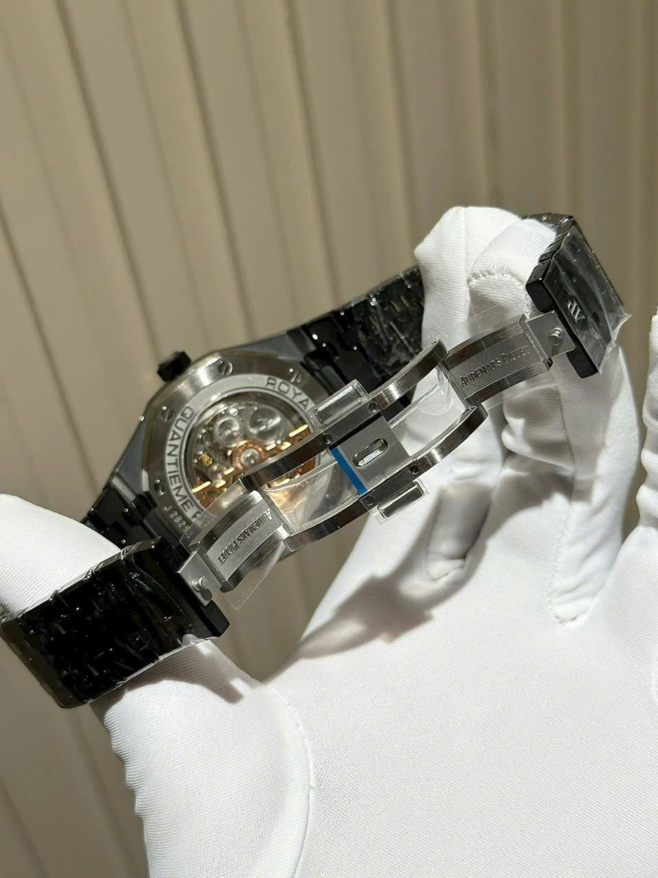 Đồng hồ Audemars Piguet Royal Oak 26579CE Replica cao cấp nhất nhà APS (3) Đồng hồ Audemars Piguet Royal Oak 26579CE Replica cao cấp nhất nhà APS (5)