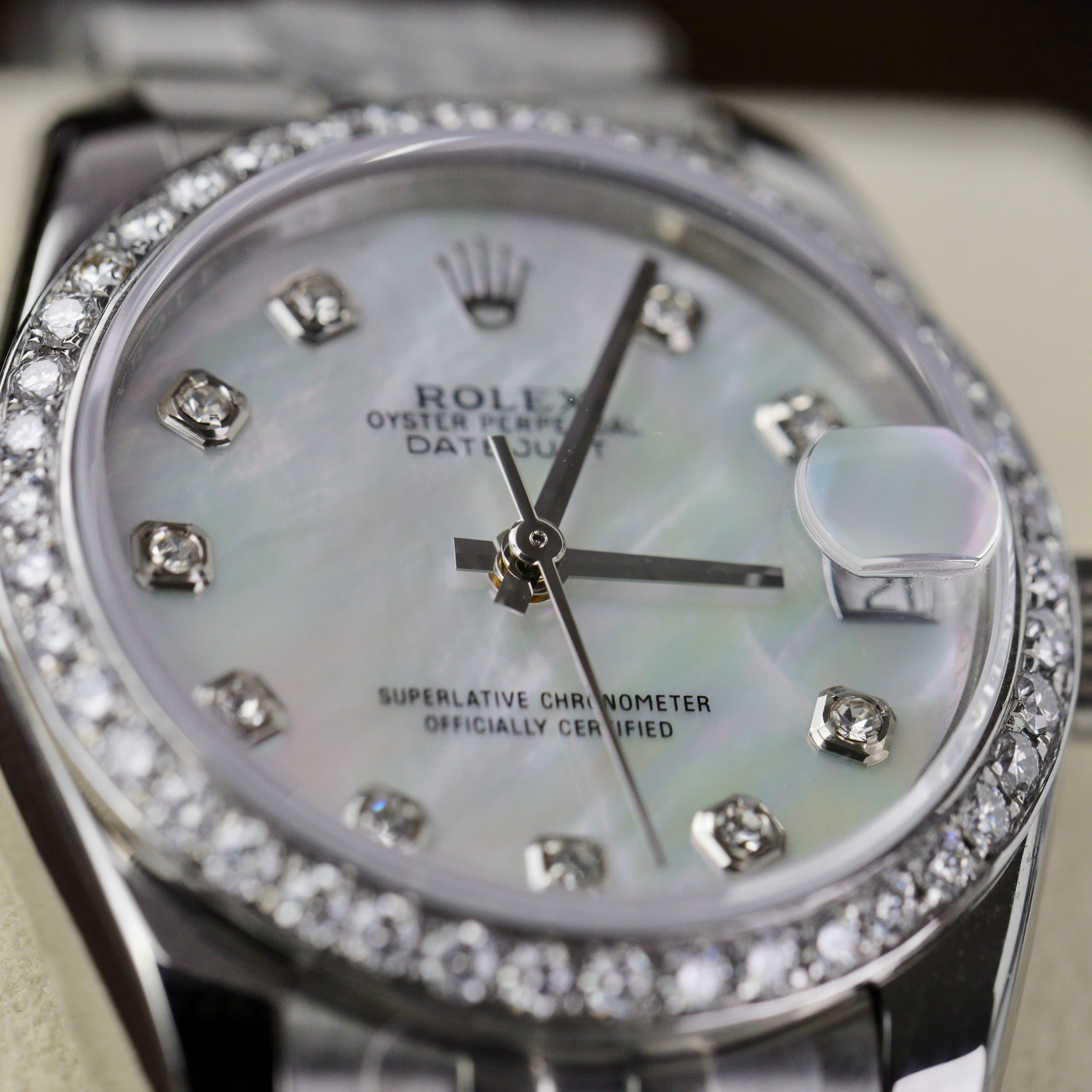 Đồng Hồ Rolex DateJust Replica 11 Nữ Mặt Khảm Trai Đính Đá Dây Thép 31mm (2)