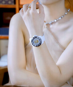 Đồng hồ Gucci Dive Rubber unisex dây cao su trắng like auth 40mm