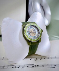 Đồng hồ Gucci Dive Rubber unisex dây cao su xanh green like auth 40mm