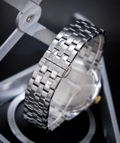 Đồng hồ Versace Greca Time GMT nam dây kim loại cọc số dạ quang 41mm