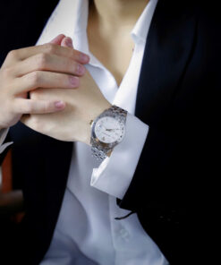 Đồng hồ Versace Greca Time GMT nam dây kim loại cọc số dạ quang 41mm