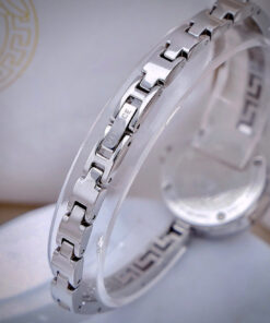 Đồng hồ Versace Medusa Secret nữ dây kim loại like auth 25mm