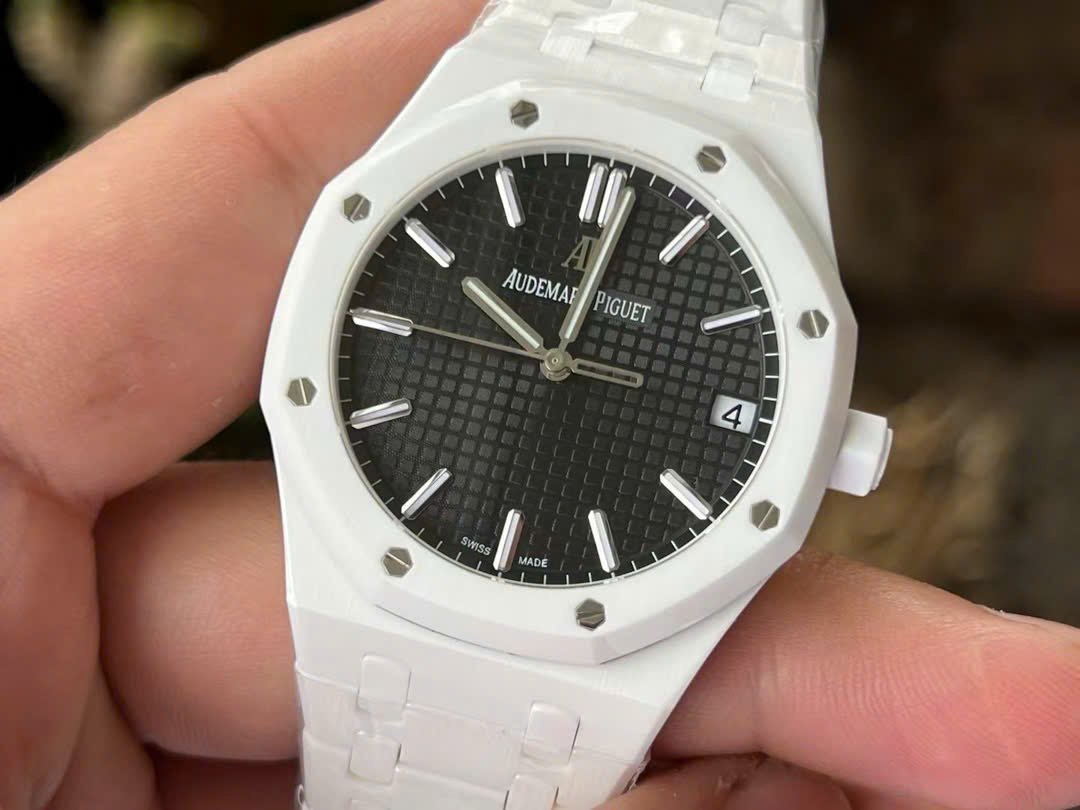 Đồng hồ Audemars Piguet Royal Oak Replica 11 chế tác vỏ gốm trắng 41mm (6) Đồng hồ Audemars Piguet Royal Oak Replica 11 chế tác vỏ gốm trắng 41mm (8)