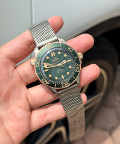 Đồng hồ Omega Seamaster Driver 300 Replica 11 mặt xanh green full set VSF 42mm (2)