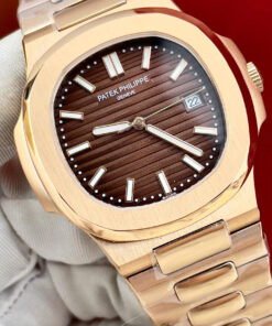 Đồng hồ Patek Philippe Nautilus 5711 nam king gold fake cao cấp 40mm