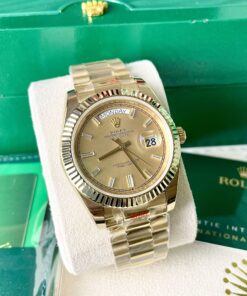 Đồng Hồ Rolex Day - Date ZF nam vàng gold máy Miyota Nhật Fake 11 40mm