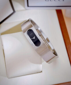 Đồng hồ Gucci like nữ dây kim loại hình chữ nhật máy Pin cao cấp 16x39mm (2)