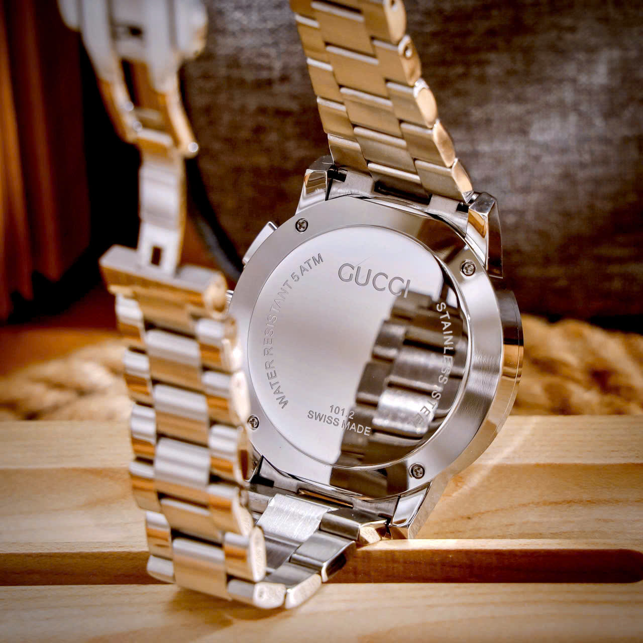 Đồng Hồ Gucci Chronograph Like Auth Dây Kim Loại Mặt Số Đen Máy Pin Nam 44mm (7)