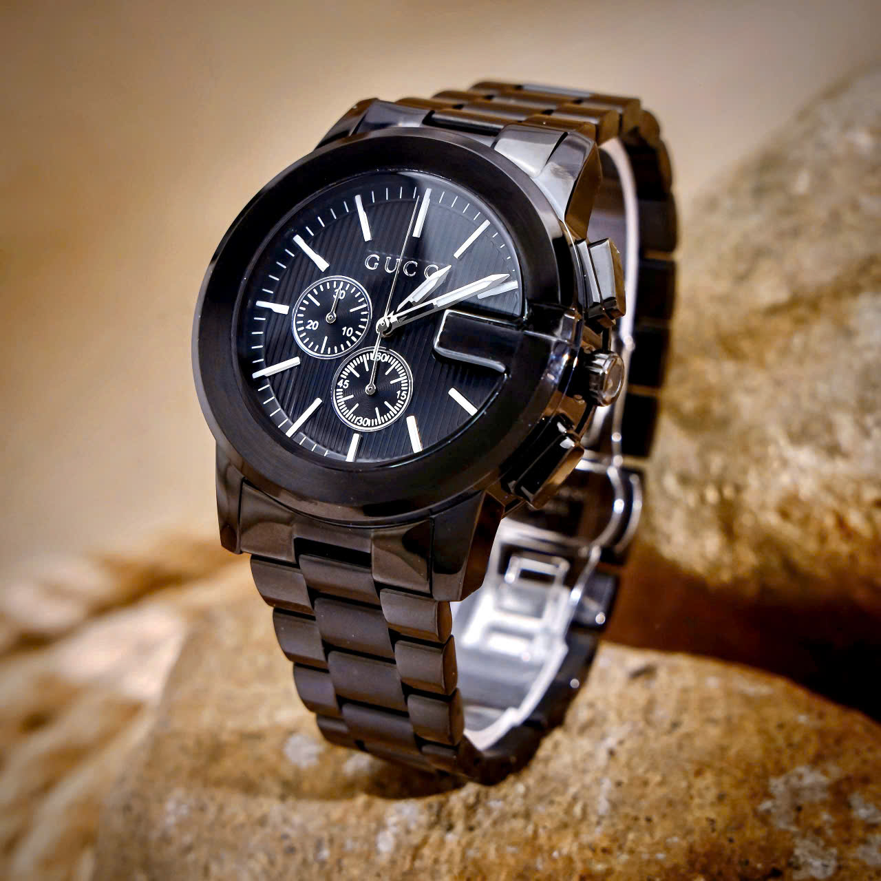 Đồng Hồ Gucci Chronograph Like Auth Màu Đen Nam Dây Thép Đen 44mm (3) Đồng Hồ Gucci Chronograph Like Auth Màu Đen Nam Dây Thép Đen 44mm (2)