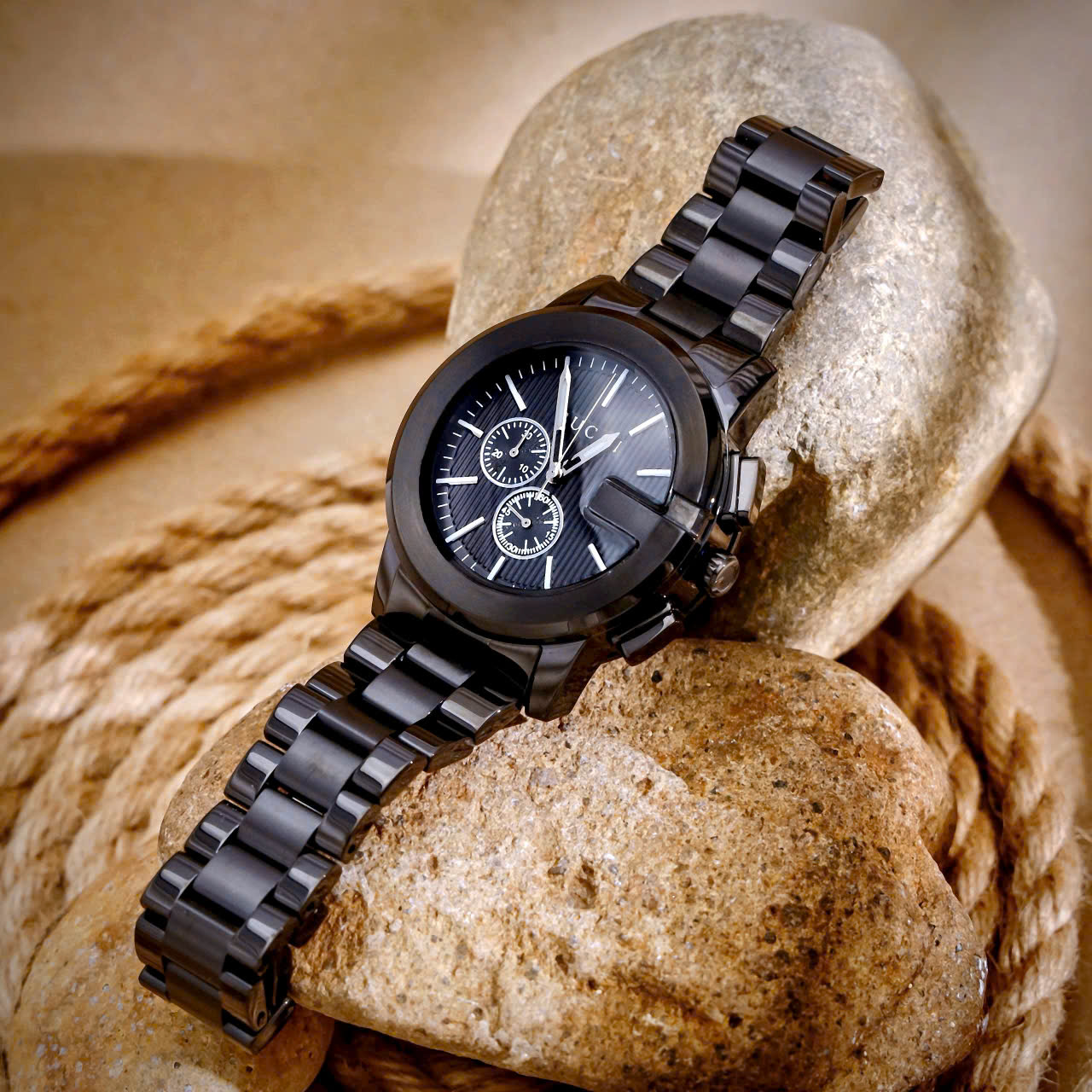 Đồng Hồ Gucci Chronograph Like Auth Màu Đen Nam Dây Thép Đen 44mm (6) Đồng Hồ Gucci Chronograph Like Auth Màu Đen Nam Dây Thép Đen 44mm (2)