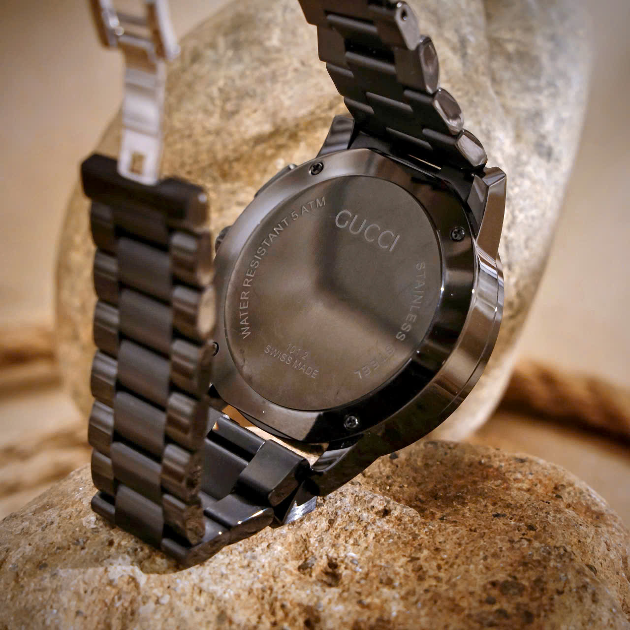 Đồng Hồ Gucci Chronograph Like Auth Màu Đen Nam Dây Thép Đen 44mm (8) Đồng Hồ Gucci Chronograph Like Auth Màu Đen Nam Dây Thép Đen 44mm (2)