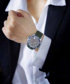 Đồng hồ Omega Seamaster nam Planet Ocean 600M dây dù xanh fake cao cấp 42mm