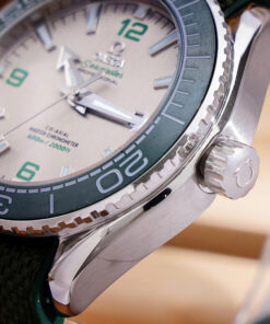 Đồng hồ Omega Seamaster nam Planet Ocean 600M dây dù xanh fake cao cấp 42mm