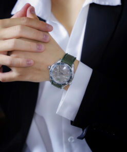 Đồng hồ Omega Seamaster nam Planet Ocean 600M dây dù xanh fake cao cấp 42mm