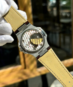 Đồng hồ Patek Philippe fake cao cấp nhất Nautilus 5740 đính đá mặt xanh lá cây xưởng TWS 40mm (9)