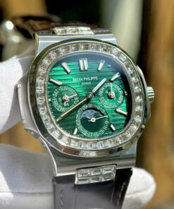 Đồng hồ Patek Philippe fake cao cấp nhất Nautilus 5740 đính đá mặt xanh lá cây xưởng TWS 40mm (9)