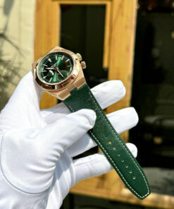 Đồng hồ Vacheron Constantin Rep 11 Overseas Dual Time 7900V màu xanh lá cây dây da 41mm (2)