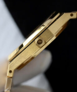 Đồng Hồ Audemars Piguet Rep 11 Royal Oak Jumbo Extra-thin Openworked 16204 mạ vàng mặt lộ cơ xưởng ZF 39mm (2)