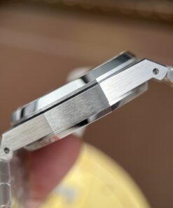 Đồng hồ Audemars Piguet Rep 11 Oak Selfwinding Flying Tourbillon 26730BC mặt xám đính đá baguette 41mm (2)