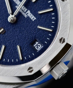 Đồng hồ Audemars Piguet Rep 11 Royal Oak Jumbo Extra-thin 16202 mặt số grained tuscan xưởng ZF 39mm (2)