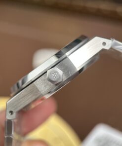 Đồng hồ Audemars Piguet Rep 11 Royal Oak Selfwinding Flying Tourbillon 26530ST mặt số xanh khói 41mm (2)