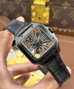 Đồng hồ Cartier Santos Replica 11 màu đen mặt lộ cơ dây da nhà máy MLF 39 (7)